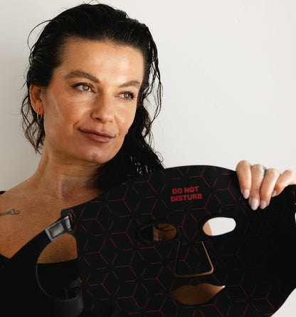 Red Light Mask by Renew Red Light